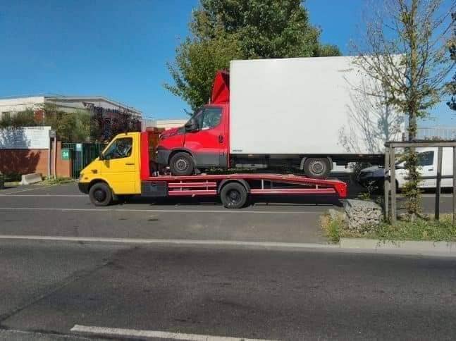Dépannage & Remorquage - Dépannage Auto et Remorquage Ozouer-le-Voulgis 77390